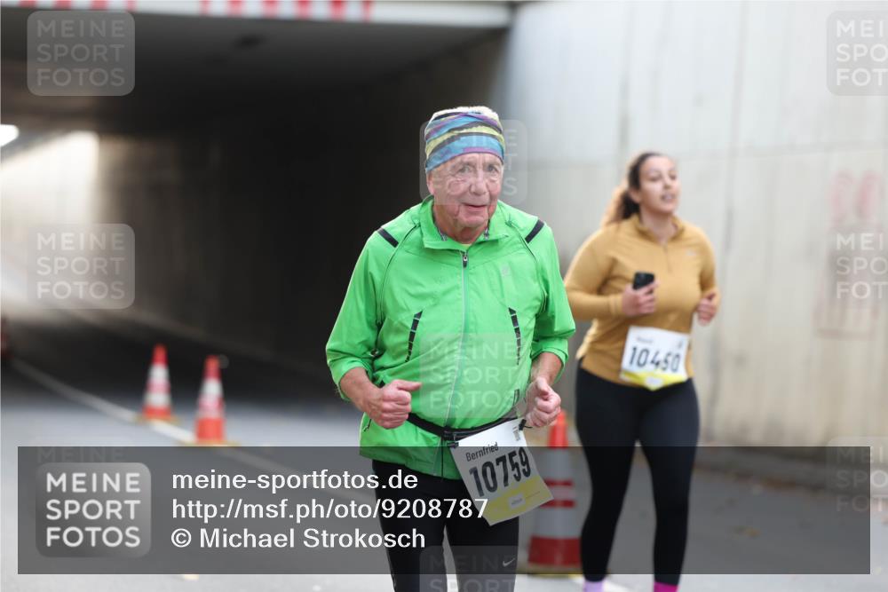 05.10.2025 - 20. swb-Marathon Bremen Michael Strokosch http://msf.ph/oto/9208787 05.10.2025 11:09:21 Laufen 10759, 10450 meine-sportfotos.de