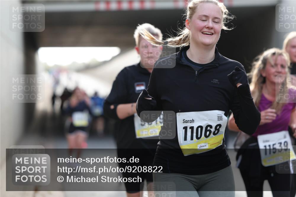 05.10.2025 - 20. swb-Marathon Bremen Michael Strokosch http://msf.ph/oto/9208822 05.10.2025 11:06:52 Laufen 11068, 11539 meine-sportfotos.de
