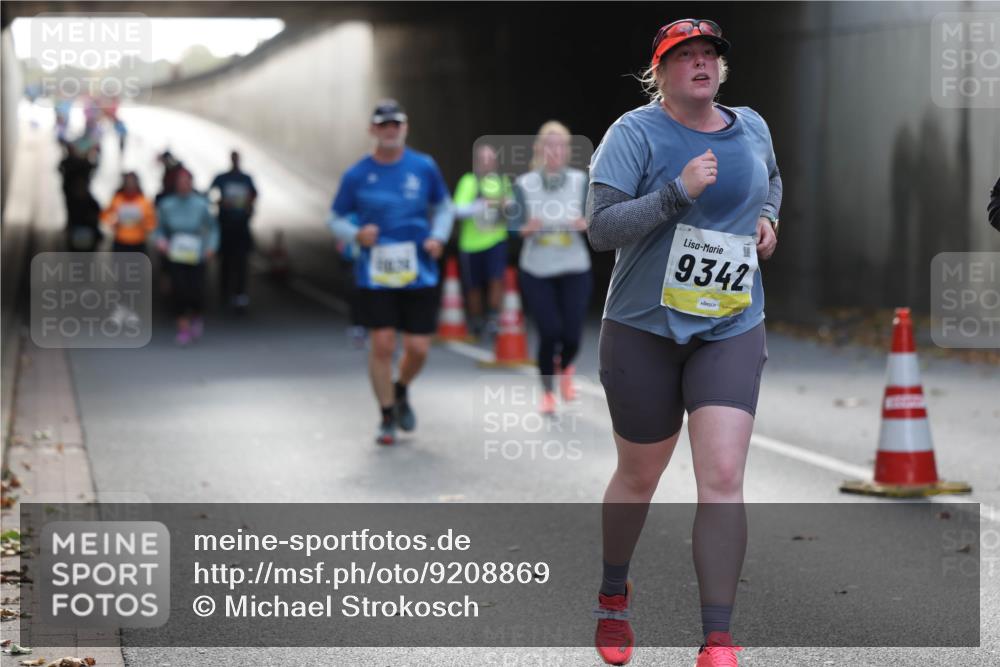 05.10.2025 - 20. swb-Marathon Bremen Michael Strokosch http://msf.ph/oto/9208869 05.10.2025 11:07:01 Laufen 9342 meine-sportfotos.de