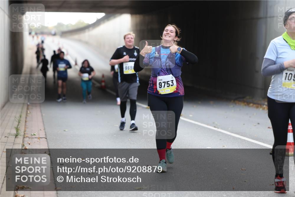 05.10.2025 - 20. swb-Marathon Bremen Michael Strokosch http://msf.ph/oto/9208879 05.10.2025 11:09:51 Laufen 969, 9753, 109 meine-sportfotos.de