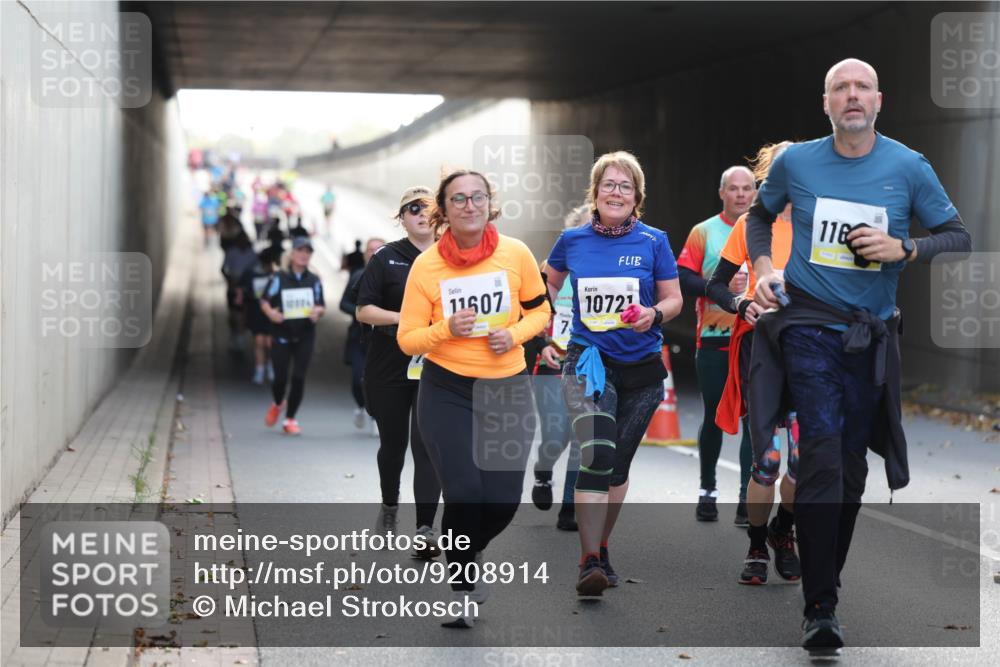 05.10.2025 - 20. swb-Marathon Bremen Michael Strokosch http://msf.ph/oto/9208914 05.10.2025 11:07:13 Laufen 116, 11607, 7, 1072 meine-sportfotos.de