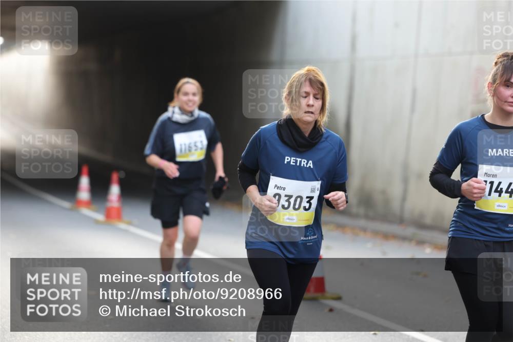 05.10.2025 - 20. swb-Marathon Bremen Michael Strokosch http://msf.ph/oto/9208966 05.10.2025 11:07:23 Laufen 11653, 3303, 144 meine-sportfotos.de