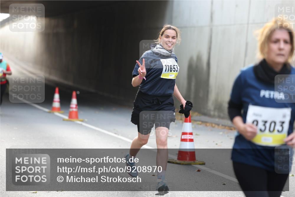 05.10.2025 - 20. swb-Marathon Bremen Michael Strokosch http://msf.ph/oto/9208970 05.10.2025 11:07:24 Laufen 11653, 2303 meine-sportfotos.de