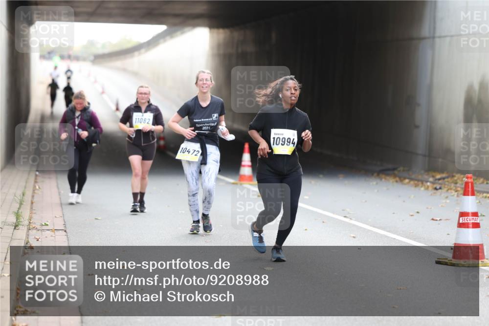 05.10.2025 - 20. swb-Marathon Bremen Michael Strokosch http://msf.ph/oto/9208988 05.10.2025 11:10:24 Laufen 11082, 2024, 10472, 10994 meine-sportfotos.de
