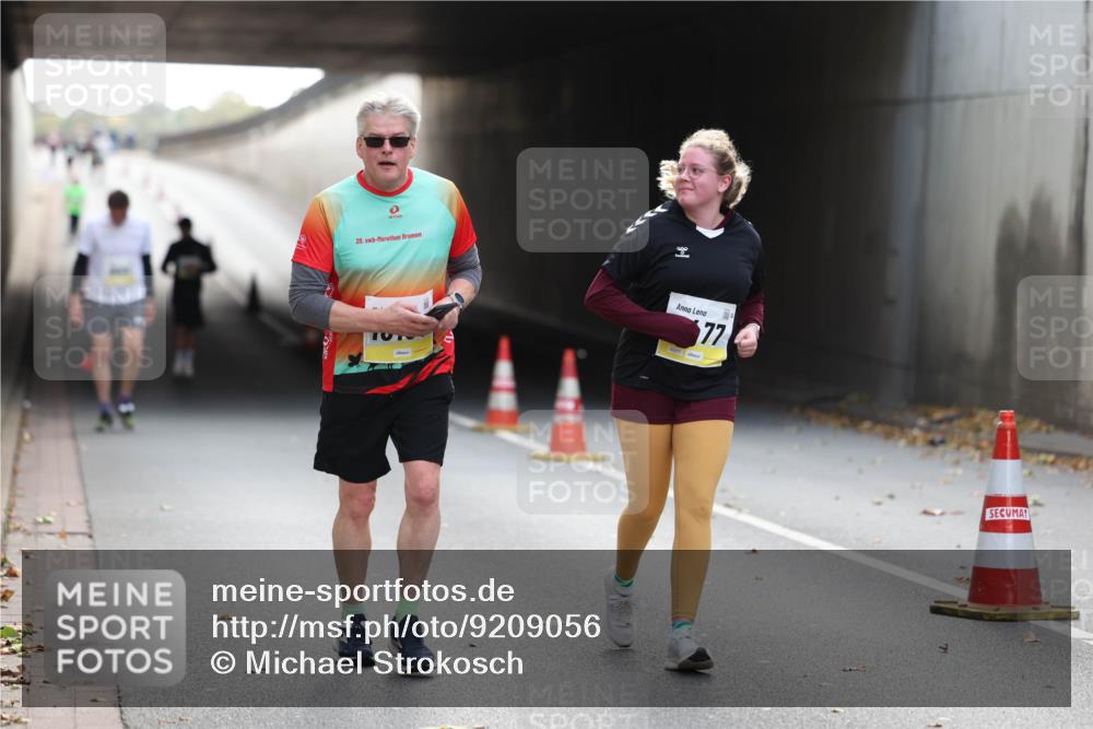 05.10.2025 - 20. swb-Marathon Bremen Michael Strokosch http://msf.ph/oto/9209056 05.10.2025 11:10:55 Laufen 20, 77 meine-sportfotos.de