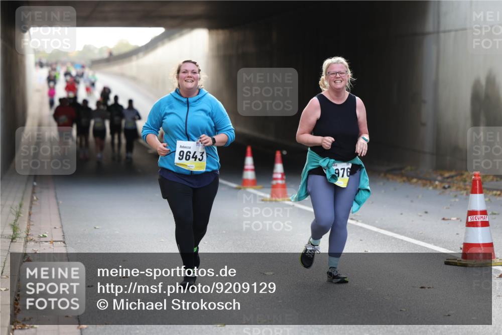 05.10.2025 - 20. swb-Marathon Bremen Michael Strokosch http://msf.ph/oto/9209129 05.10.2025 11:08:08 Laufen 9643, 976 meine-sportfotos.de