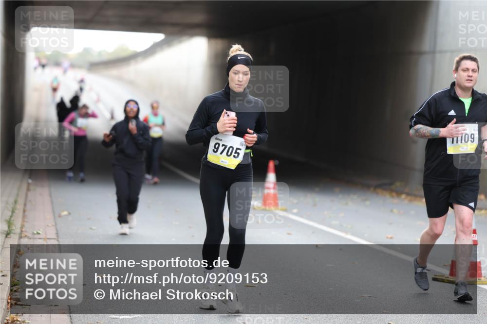 05.10.2025 - 20. swb-Marathon Bremen Michael Strokosch http://msf.ph/oto/9209153 05.10.2025 11:11:52 Laufen 9705, 109 meine-sportfotos.de