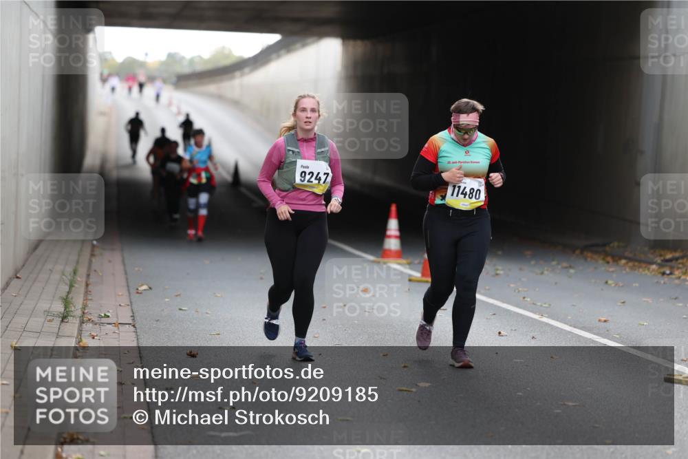 05.10.2025 - 20. swb-Marathon Bremen Michael Strokosch http://msf.ph/oto/9209185 05.10.2025 11:12:01 Laufen 9247, 20, 11480 meine-sportfotos.de