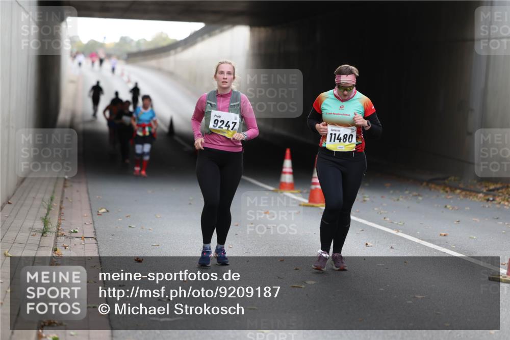 05.10.2025 - 20. swb-Marathon Bremen Michael Strokosch http://msf.ph/oto/9209187 05.10.2025 11:12:01 Laufen 9247, 21, 11480 meine-sportfotos.de