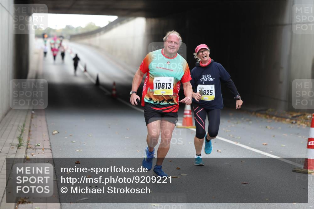05.10.2025 - 20. swb-Marathon Bremen Michael Strokosch http://msf.ph/oto/9209221 05.10.2025 11:12:26 Laufen 20, 10613, 625 meine-sportfotos.de