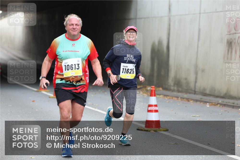 05.10.2025 - 20. swb-Marathon Bremen Michael Strokosch http://msf.ph/oto/9209225 05.10.2025 11:12:27 Laufen 20, 10613, 20, 11625, 00 meine-sportfotos.de