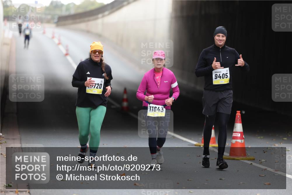 05.10.2025 - 20. swb-Marathon Bremen Michael Strokosch http://msf.ph/oto/9209273 05.10.2025 11:13:22 Laufen 120, 11643, 9405 meine-sportfotos.de