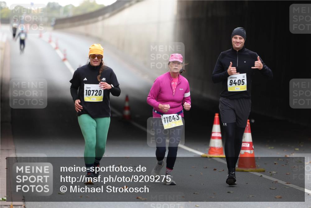 05.10.2025 - 20. swb-Marathon Bremen Michael Strokosch http://msf.ph/oto/9209275 05.10.2025 11:13:23 Laufen 10720, 11643, 9405 meine-sportfotos.de