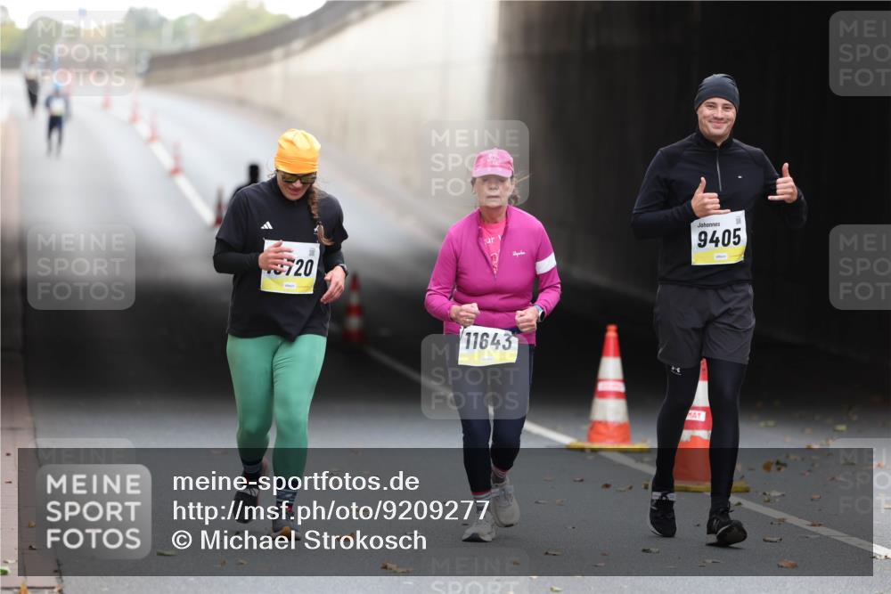 05.10.2025 - 20. swb-Marathon Bremen Michael Strokosch http://msf.ph/oto/9209277 05.10.2025 11:13:23 Laufen 720, 11643, 9405 meine-sportfotos.de