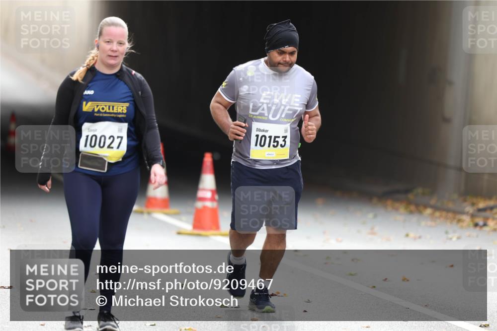 05.10.2025 - 20. swb-Marathon Bremen Michael Strokosch http://msf.ph/oto/9209467 05.10.2025 11:19:22 Laufen 10027, 10153 meine-sportfotos.de