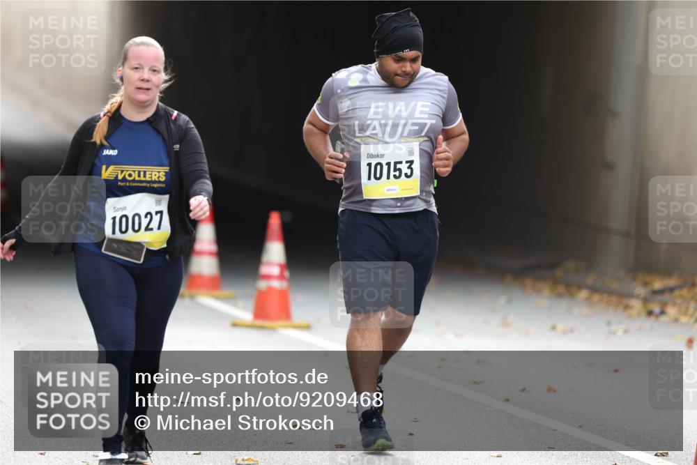 05.10.2025 - 20. swb-Marathon Bremen Michael Strokosch http://msf.ph/oto/9209468 05.10.2025 11:19:22 Laufen 10027, 10153 meine-sportfotos.de