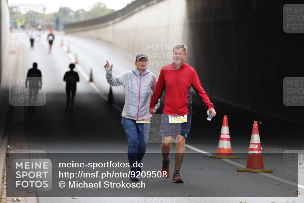 05.10.2025 - 20. swb-Marathon Bremen Michael Strokosch http://msf.ph/oto/9209508 05.10.2025 11:20:03 Laufen  meine-sportfotos.de
