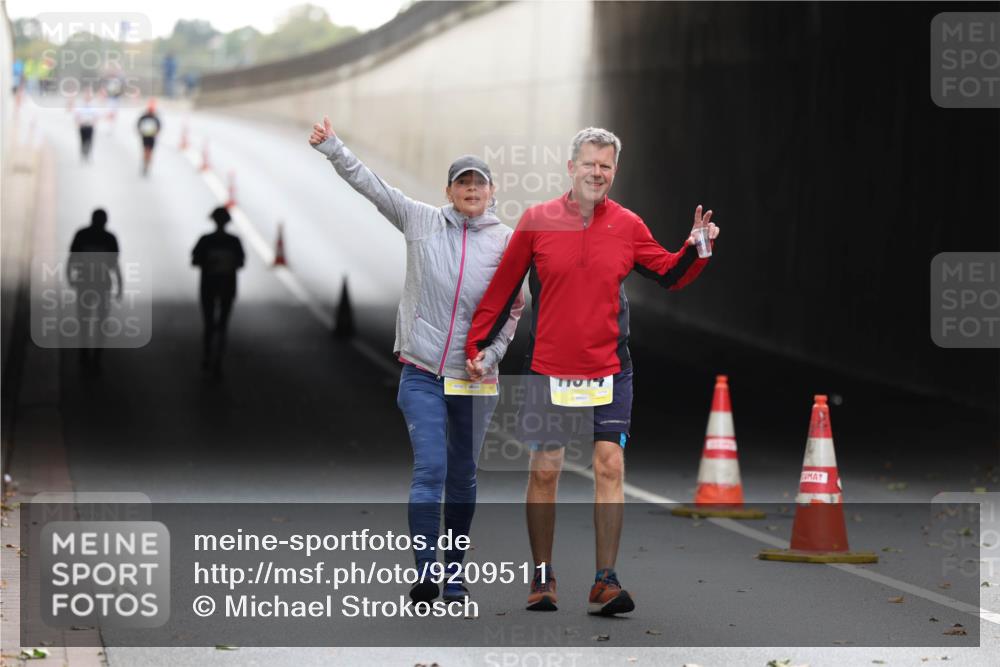 05.10.2025 - 20. swb-Marathon Bremen Michael Strokosch http://msf.ph/oto/9209511 05.10.2025 11:20:04 Laufen  meine-sportfotos.de