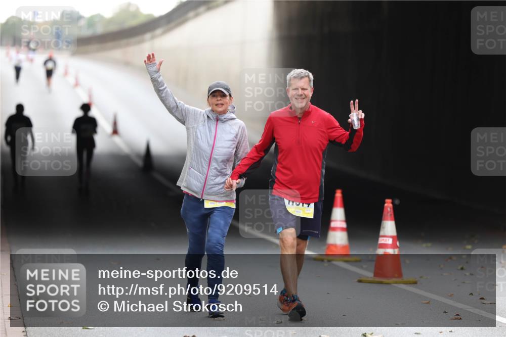 05.10.2025 - 20. swb-Marathon Bremen Michael Strokosch http://msf.ph/oto/9209514 05.10.2025 11:20:05 Laufen  meine-sportfotos.de