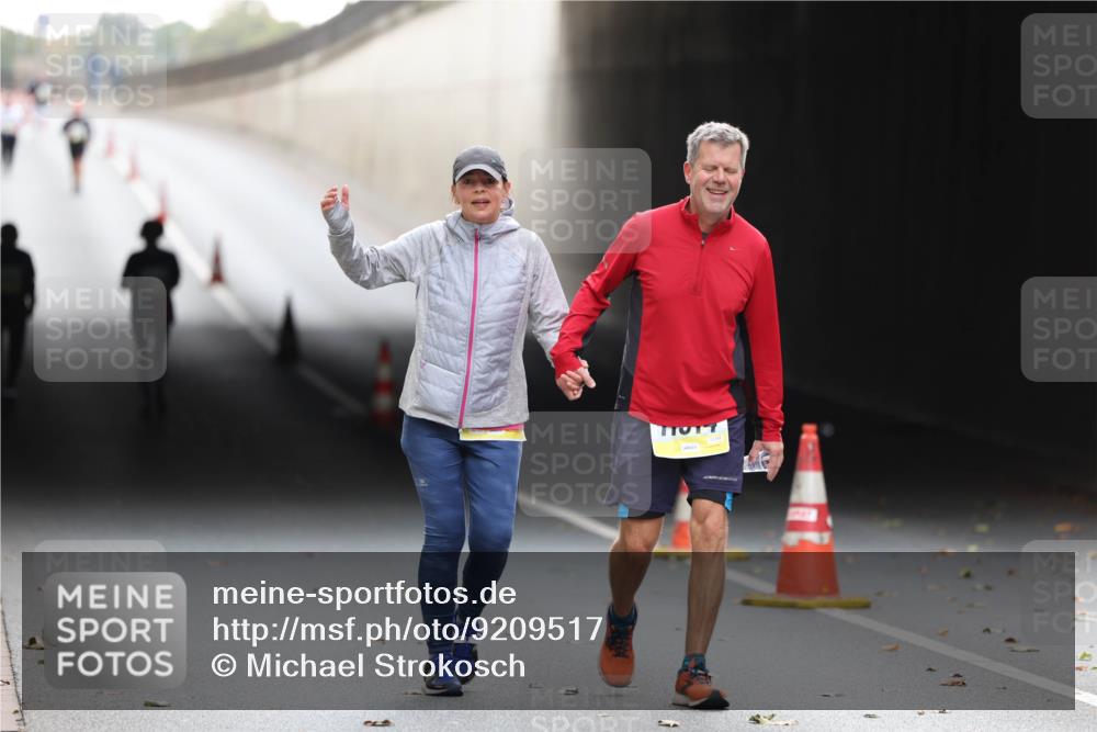 05.10.2025 - 20. swb-Marathon Bremen Michael Strokosch http://msf.ph/oto/9209517 05.10.2025 11:20:06 Laufen 1 meine-sportfotos.de
