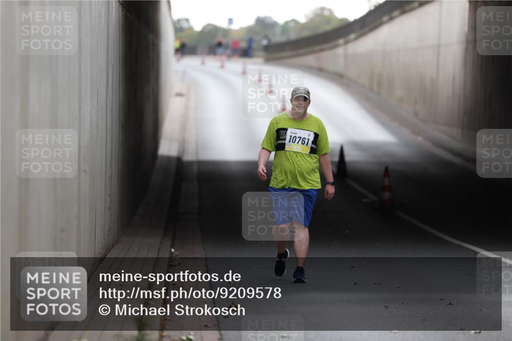 05.10.2025 - 20. swb-Marathon Bremen Michael Strokosch http://msf.ph/oto/9209578 05.10.2025 11:22:50 Laufen 10761 meine-sportfotos.de