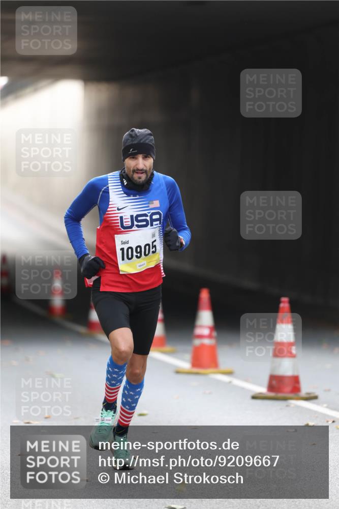 05.10.2025 - 20. swb-Marathon Bremen Michael Strokosch http://msf.ph/oto/9209667 05.10.2025 10:28:06 Laufen 10905 meine-sportfotos.de
