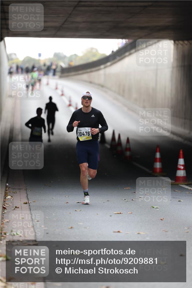 05.10.2025 - 20. swb-Marathon Bremen Michael Strokosch http://msf.ph/oto/9209881 05.10.2025 10:31:21 Laufen 10476 meine-sportfotos.de