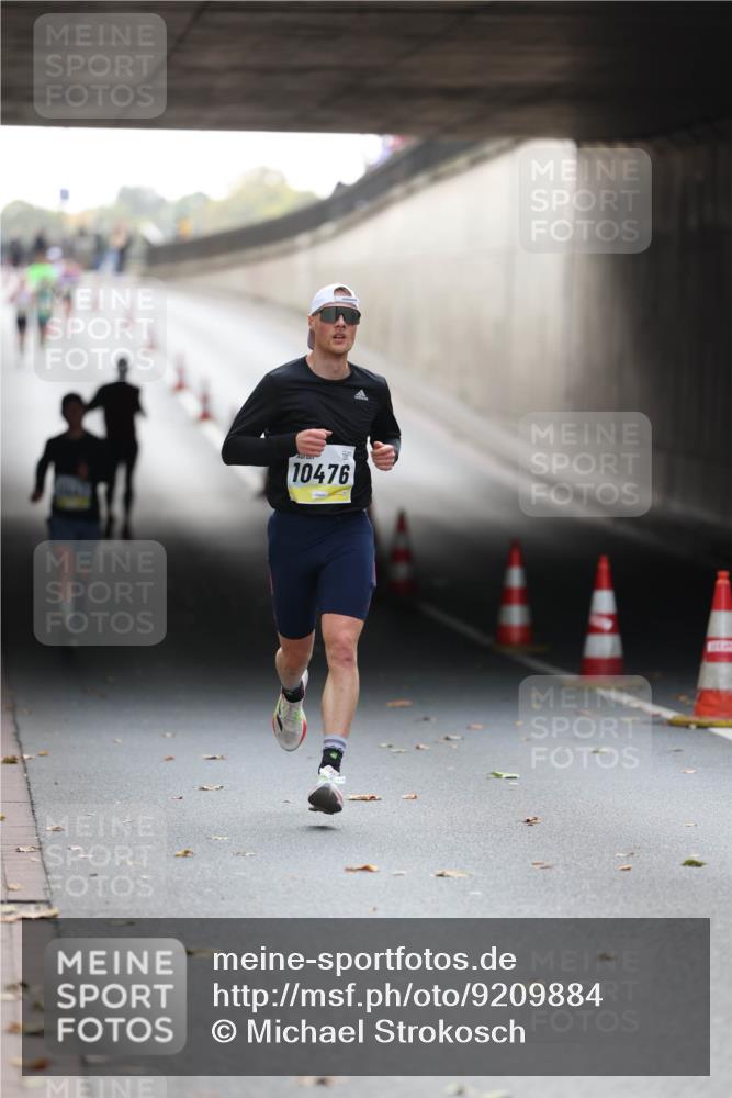 05.10.2025 - 20. swb-Marathon Bremen Michael Strokosch http://msf.ph/oto/9209884 05.10.2025 10:31:22 Laufen 10476 meine-sportfotos.de