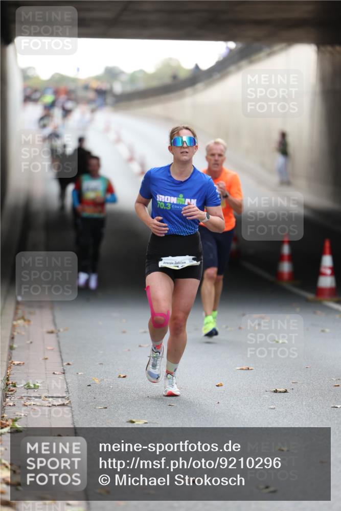 05.10.2025 - 20. swb-Marathon Bremen Michael Strokosch http://msf.ph/oto/9210296 05.10.2025 10:35:08 Laufen 70, 3 meine-sportfotos.de