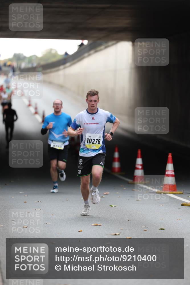 05.10.2025 - 20. swb-Marathon Bremen Michael Strokosch http://msf.ph/oto/9210400 05.10.2025 10:35:54 Laufen 2219, 18, 31, 10276 meine-sportfotos.de