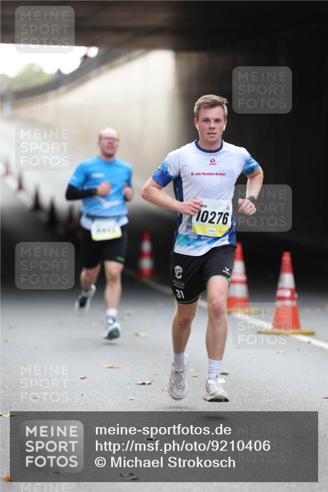 05.10.2025 - 20. swb-Marathon Bremen Michael Strokosch http://msf.ph/oto/9210406 05.10.2025 10:35:55 Laufen 18, 25, 10276, 31 meine-sportfotos.de
