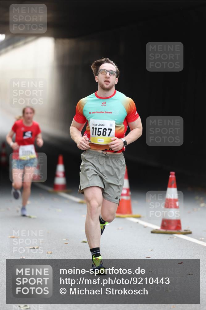 05.10.2025 - 20. swb-Marathon Bremen Michael Strokosch http://msf.ph/oto/9210443 05.10.2025 10:36:13 Laufen 20, 25, 11567 meine-sportfotos.de