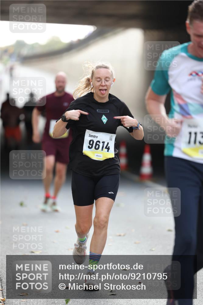 05.10.2025 - 20. swb-Marathon Bremen Michael Strokosch http://msf.ph/oto/9210795 05.10.2025 10:39:28 Laufen 9614, 113 meine-sportfotos.de