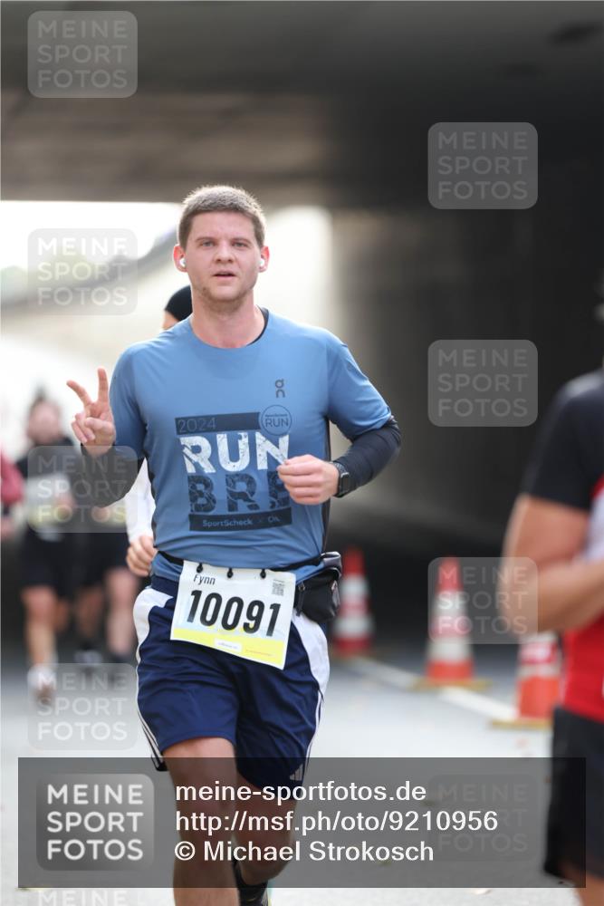 05.10.2025 - 20. swb-Marathon Bremen Michael Strokosch http://msf.ph/oto/9210956 05.10.2025 10:40:42 Laufen 2024, 10091 meine-sportfotos.de