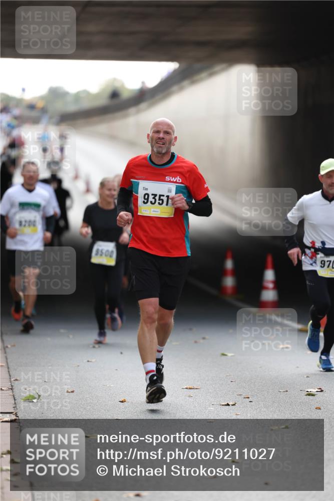 05.10.2025 - 20. swb-Marathon Bremen Michael Strokosch http://msf.ph/oto/9211027 05.10.2025 10:41:18 Laufen 200, 500, 10, 9351, 01911, 970 meine-sportfotos.de