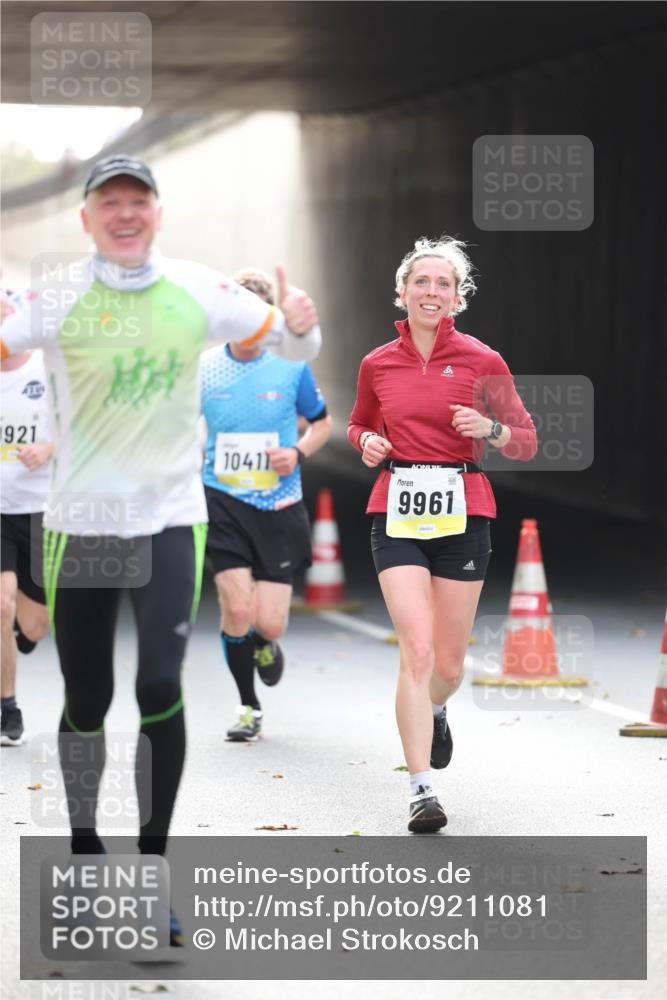 05.10.2025 - 20. swb-Marathon Bremen Michael Strokosch http://msf.ph/oto/9211081 05.10.2025 10:41:45 Laufen 921, 10411, 9961 meine-sportfotos.de
