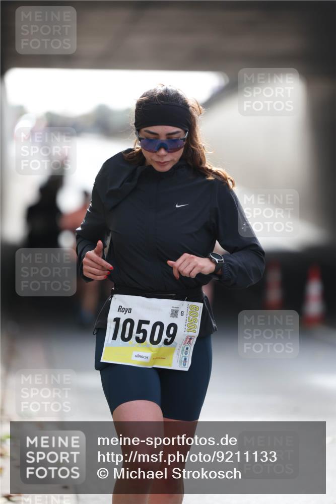 05.10.2025 - 20. swb-Marathon Bremen Michael Strokosch http://msf.ph/oto/9211133 05.10.2025 10:42:12 Laufen 10509, 10509 meine-sportfotos.de