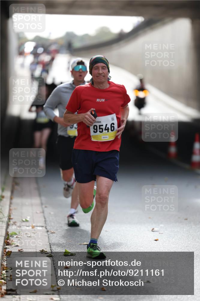 05.10.2025 - 20. swb-Marathon Bremen Michael Strokosch http://msf.ph/oto/9211161 05.10.2025 10:42:24 Laufen 93, 9546 meine-sportfotos.de