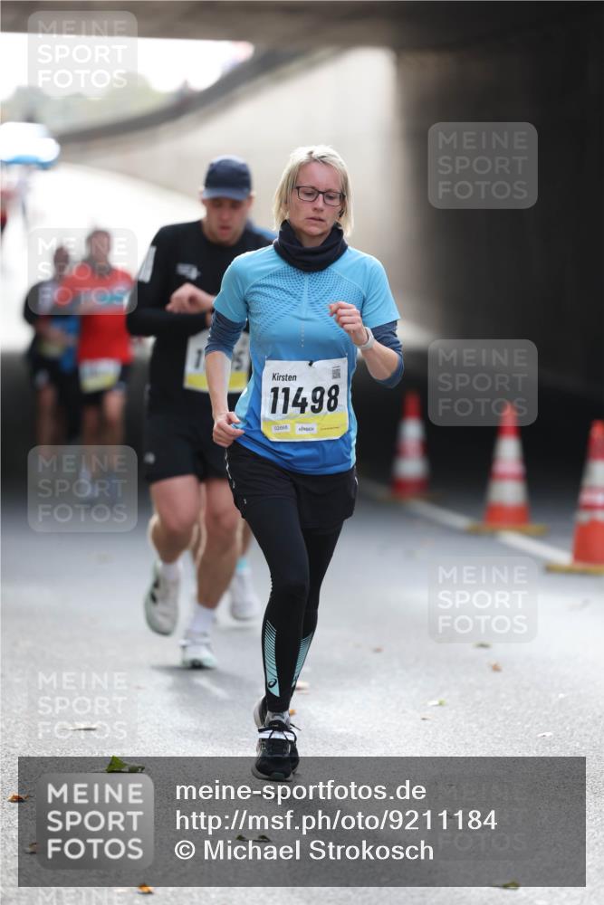 05.10.2025 - 20. swb-Marathon Bremen Michael Strokosch http://msf.ph/oto/9211184 05.10.2025 10:42:34 Laufen 11498, 02668 meine-sportfotos.de