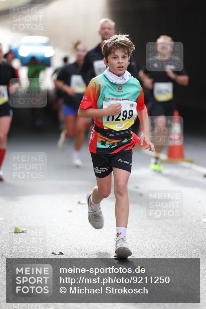 05.10.2025 - 20. swb-Marathon Bremen Michael Strokosch http://msf.ph/oto/9211250 05.10.2025 10:43:06 Laufen 2, 299 meine-sportfotos.de