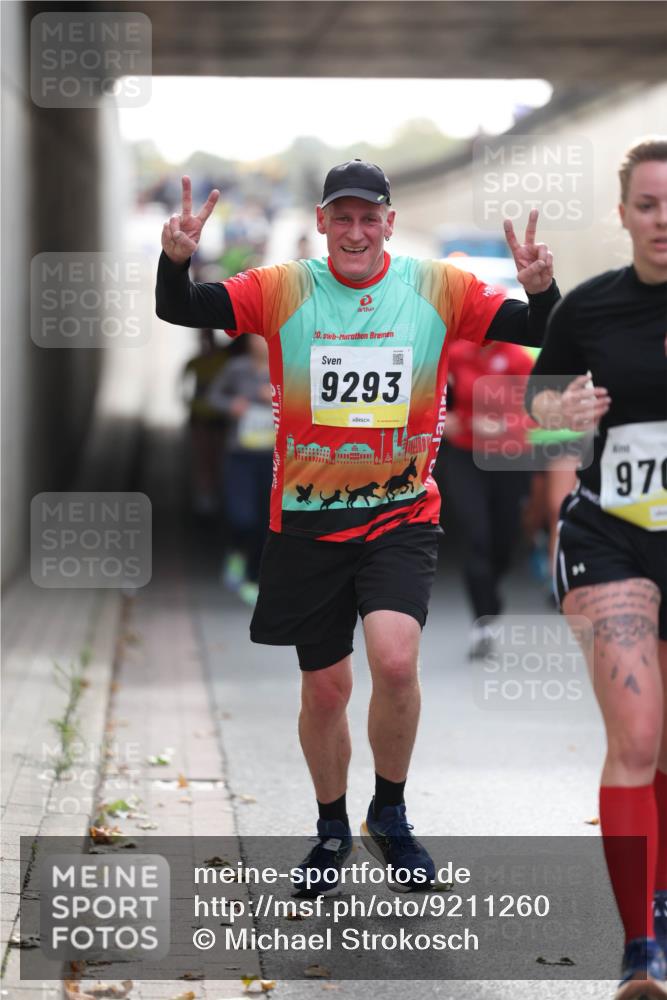 05.10.2025 - 20. swb-Marathon Bremen Michael Strokosch http://msf.ph/oto/9211260 05.10.2025 10:43:09 Laufen 20, 9293, 970 meine-sportfotos.de