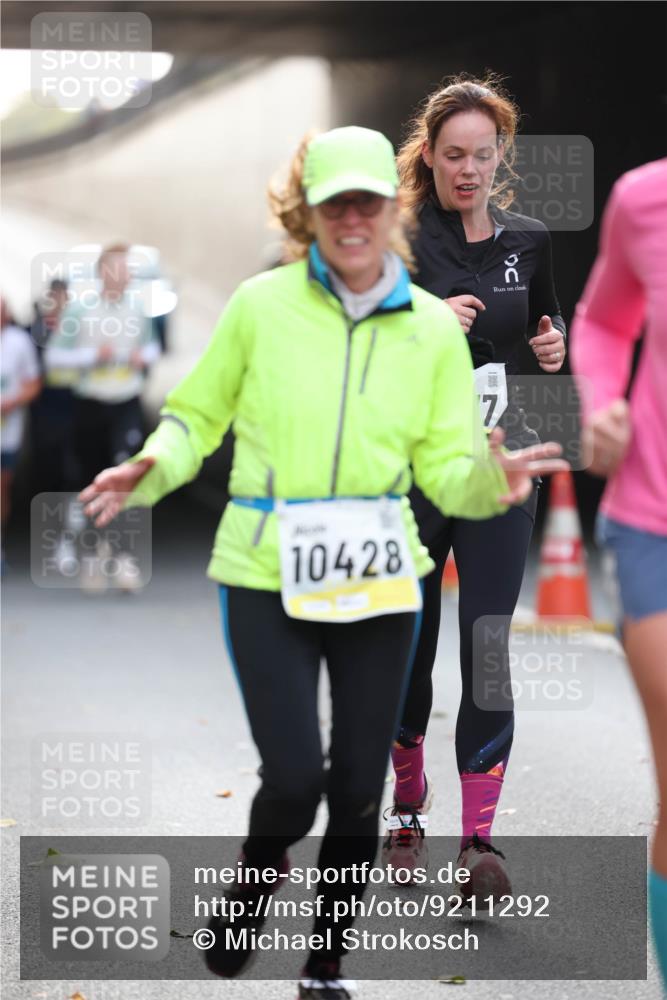 05.10.2025 - 20. swb-Marathon Bremen Michael Strokosch http://msf.ph/oto/9211292 05.10.2025 10:43:23 Laufen 10428, 7 meine-sportfotos.de