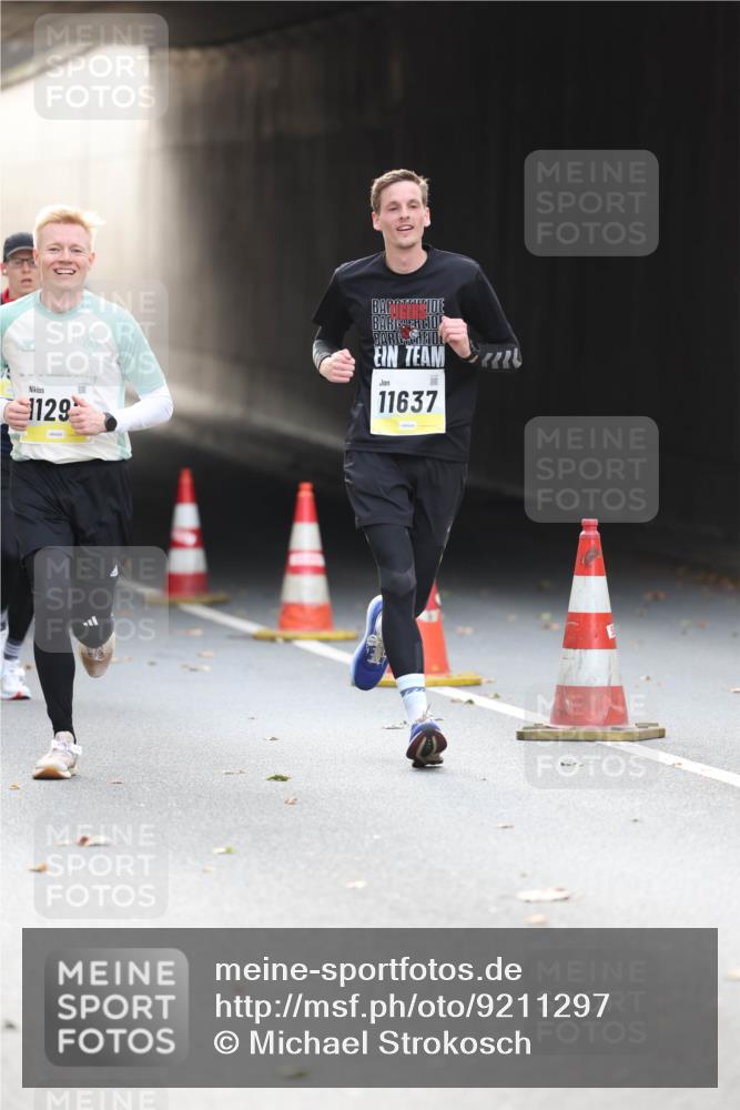 05.10.2025 - 20. swb-Marathon Bremen Michael Strokosch http://msf.ph/oto/9211297 05.10.2025 10:43:26 Laufen 1129, 11637 meine-sportfotos.de