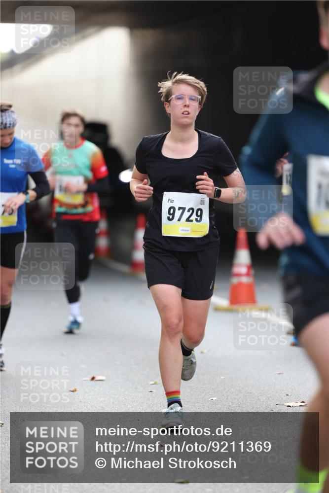 05.10.2025 - 20. swb-Marathon Bremen Michael Strokosch http://msf.ph/oto/9211369 05.10.2025 10:44:00 Laufen 767, 9729, 12 meine-sportfotos.de