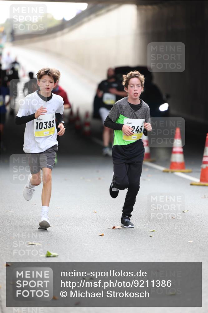 05.10.2025 - 20. swb-Marathon Bremen Michael Strokosch http://msf.ph/oto/9211386 05.10.2025 10:44:09 Laufen 10392, 240 meine-sportfotos.de