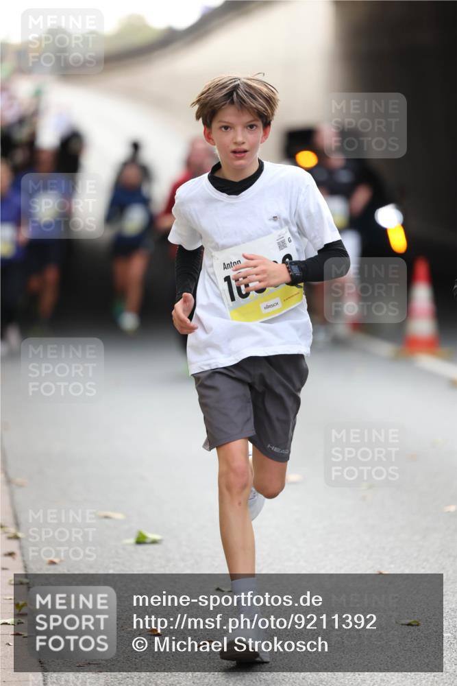 05.10.2025 - 20. swb-Marathon Bremen Michael Strokosch http://msf.ph/oto/9211392 05.10.2025 10:44:11 Laufen 10 meine-sportfotos.de