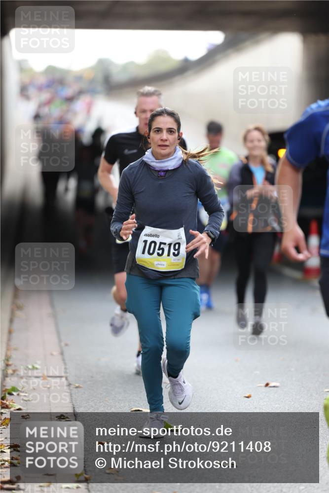 05.10.2025 - 20. swb-Marathon Bremen Michael Strokosch http://msf.ph/oto/9211408 05.10.2025 10:44:20 Laufen 10519, 02181, 1 meine-sportfotos.de
