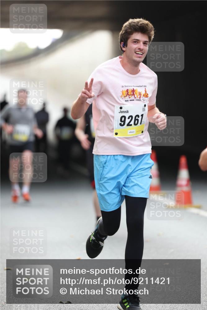 05.10.2025 - 20. swb-Marathon Bremen Michael Strokosch http://msf.ph/oto/9211421 05.10.2025 10:44:25 Laufen 23, 2025, 9261 meine-sportfotos.de