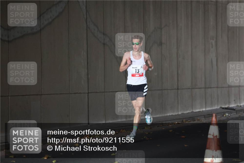 05.10.2025 - 20. swb-Marathon Bremen Michael Strokosch http://msf.ph/oto/9211555 05.10.2025 11:50:03 Laufen 13 meine-sportfotos.de
