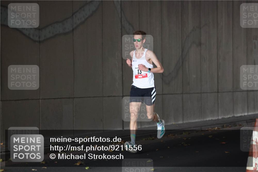 05.10.2025 - 20. swb-Marathon Bremen Michael Strokosch http://msf.ph/oto/9211556 05.10.2025 11:50:03 Laufen 13 meine-sportfotos.de